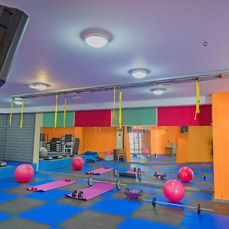 New Famagusta Hotel & Suites アヤナパ エクステリア 写真