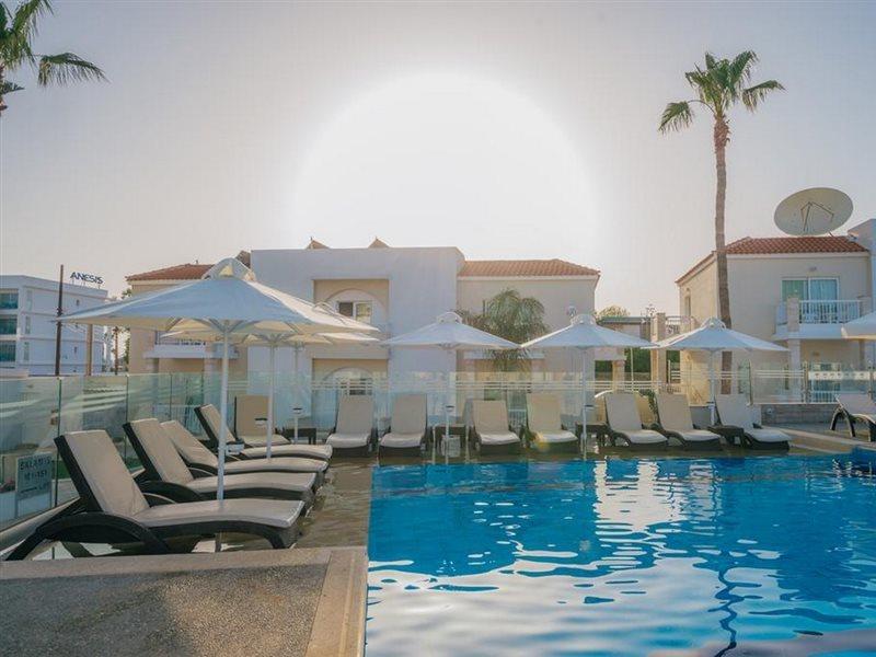 New Famagusta Hotel & Suites アヤナパ エクステリア 写真
