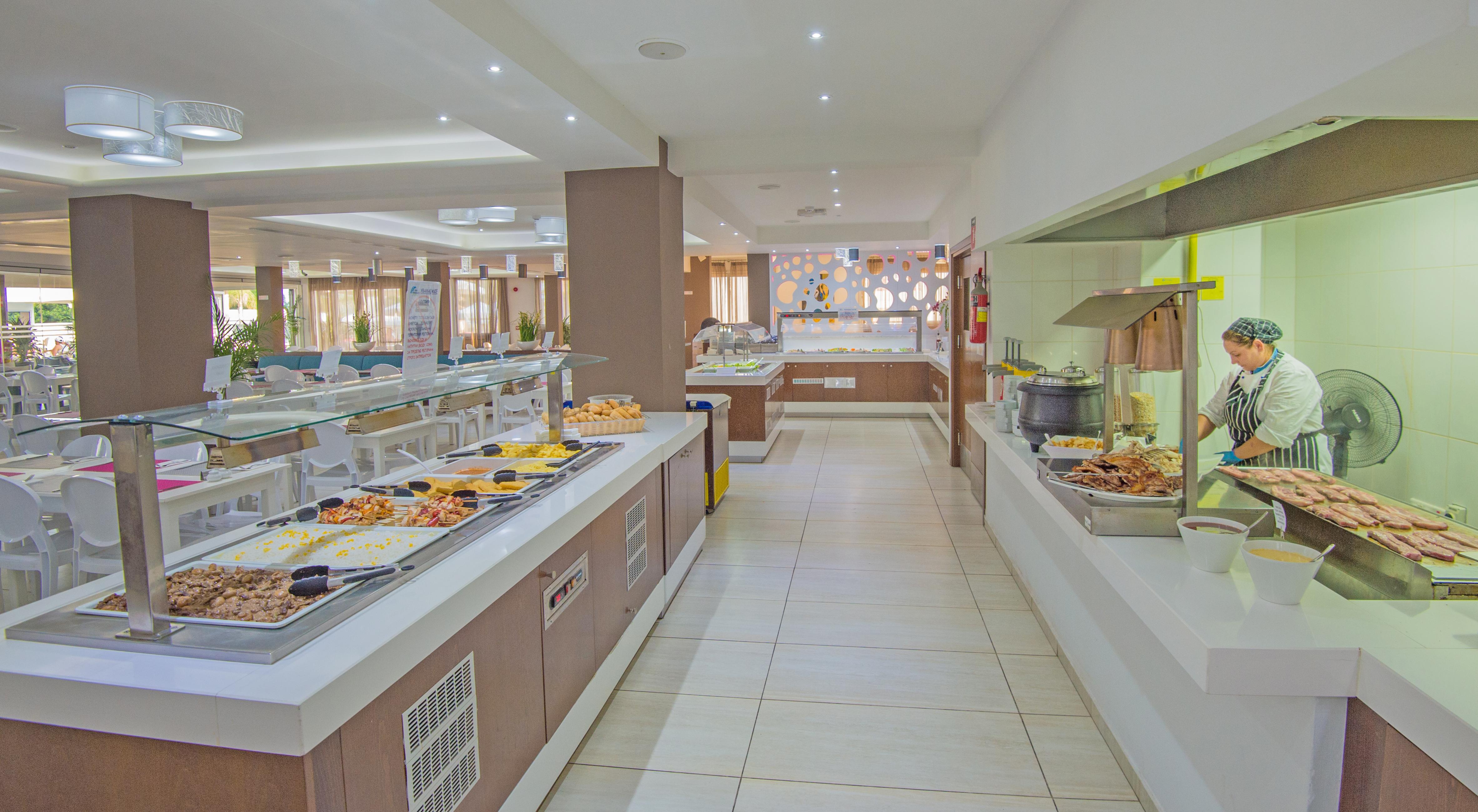 New Famagusta Hotel & Suites アヤナパ エクステリア 写真