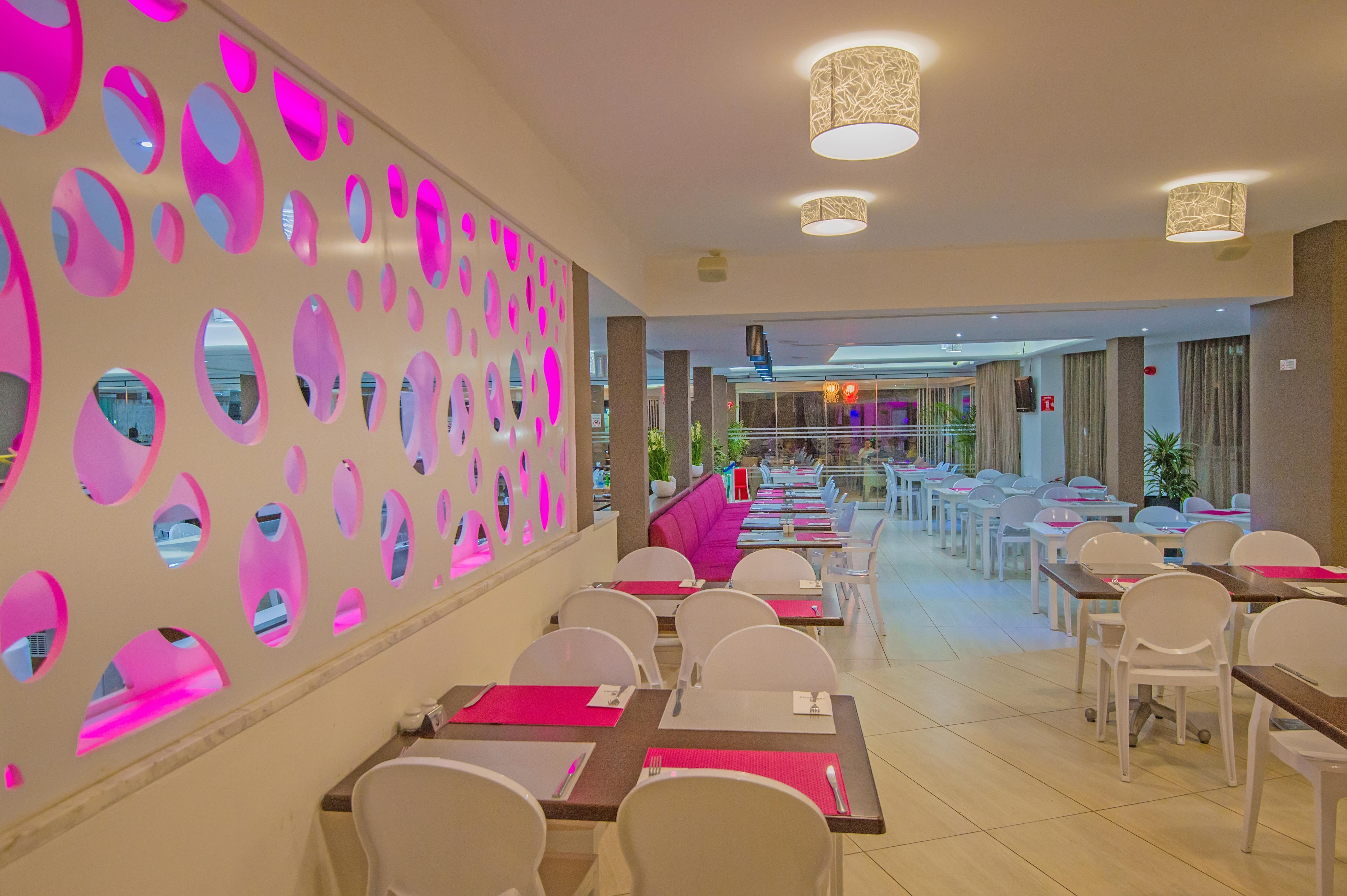 New Famagusta Hotel & Suites アヤナパ エクステリア 写真