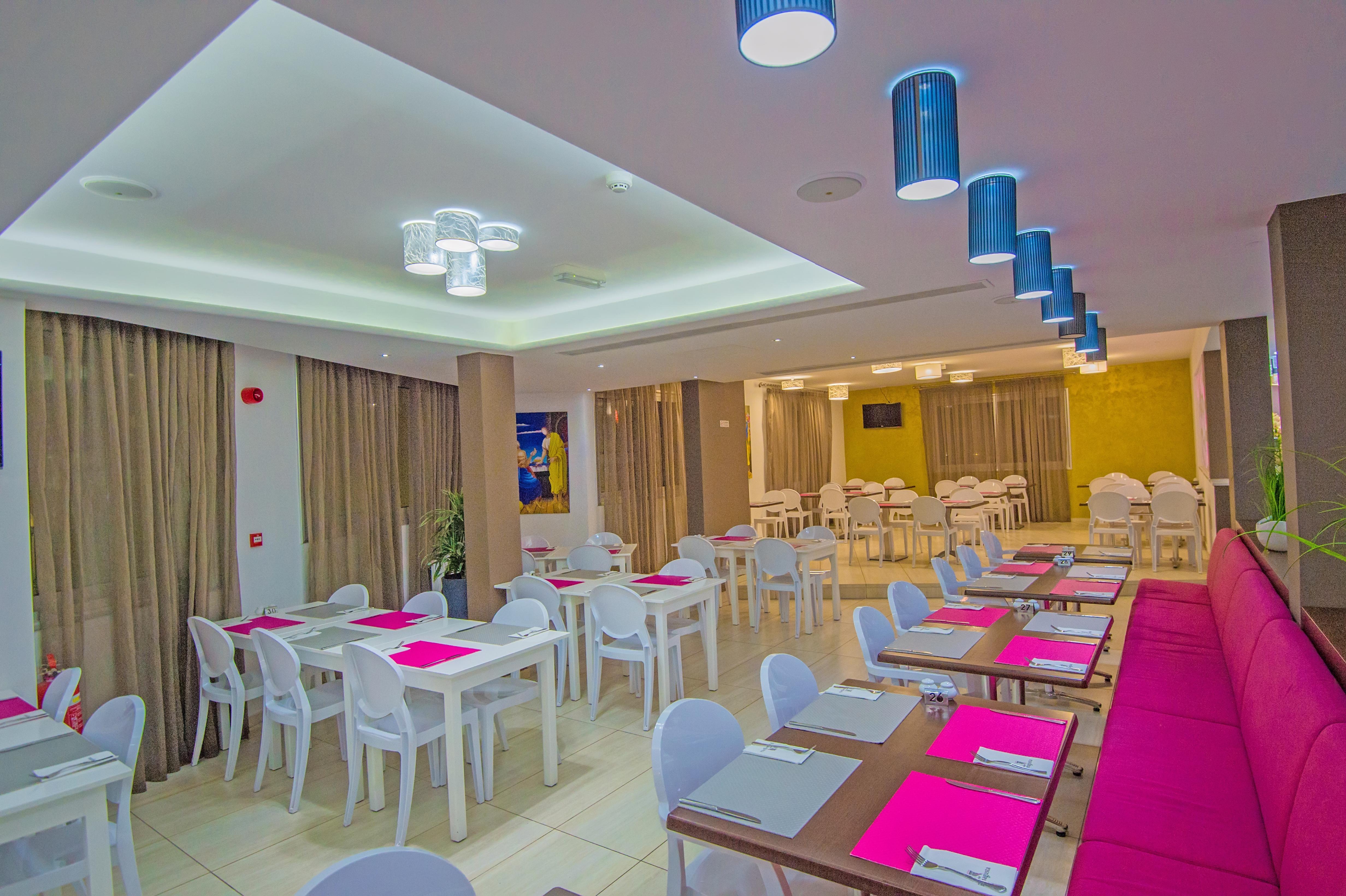 New Famagusta Hotel & Suites アヤナパ エクステリア 写真