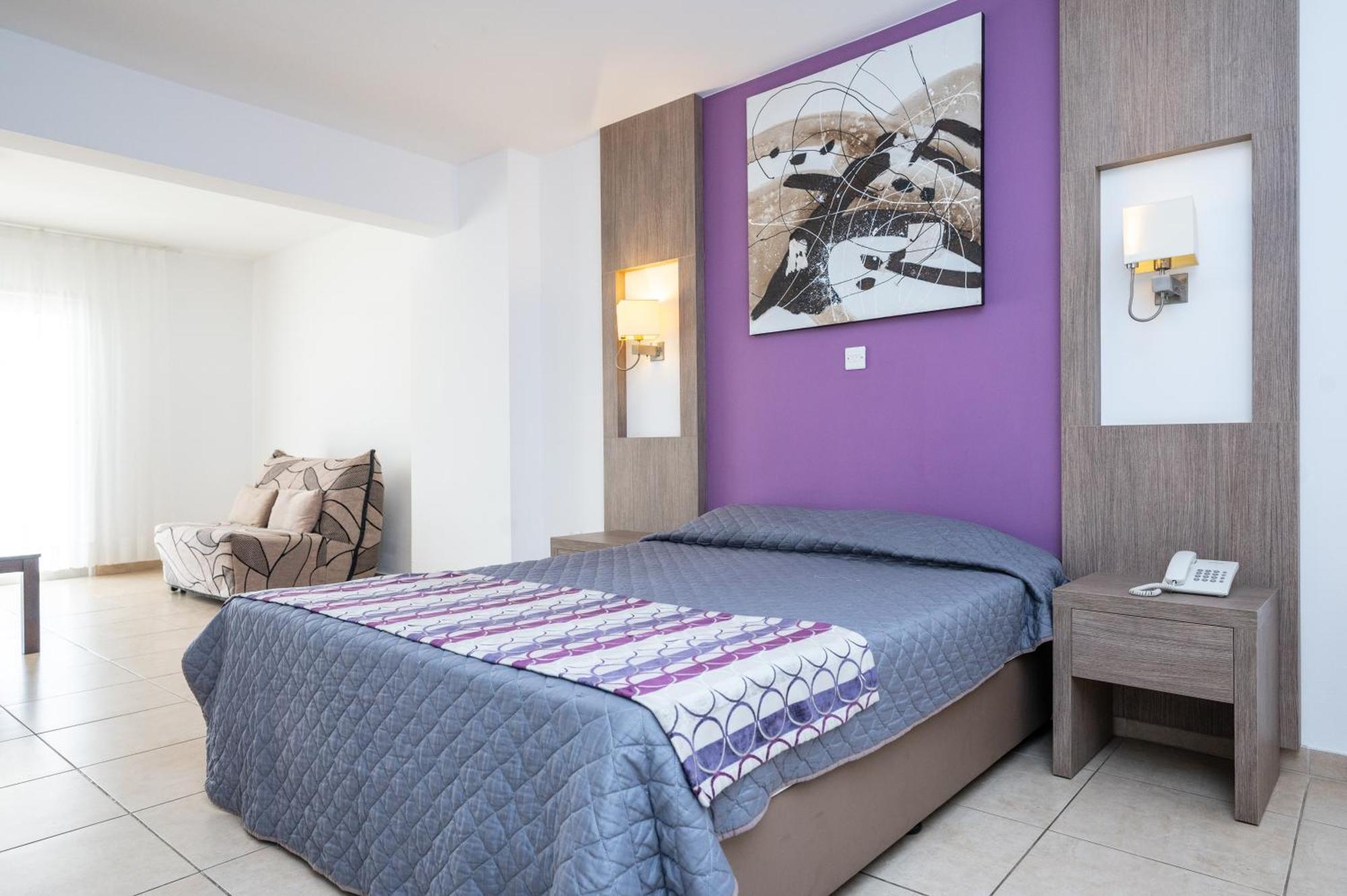 New Famagusta Hotel & Suites アヤナパ エクステリア 写真