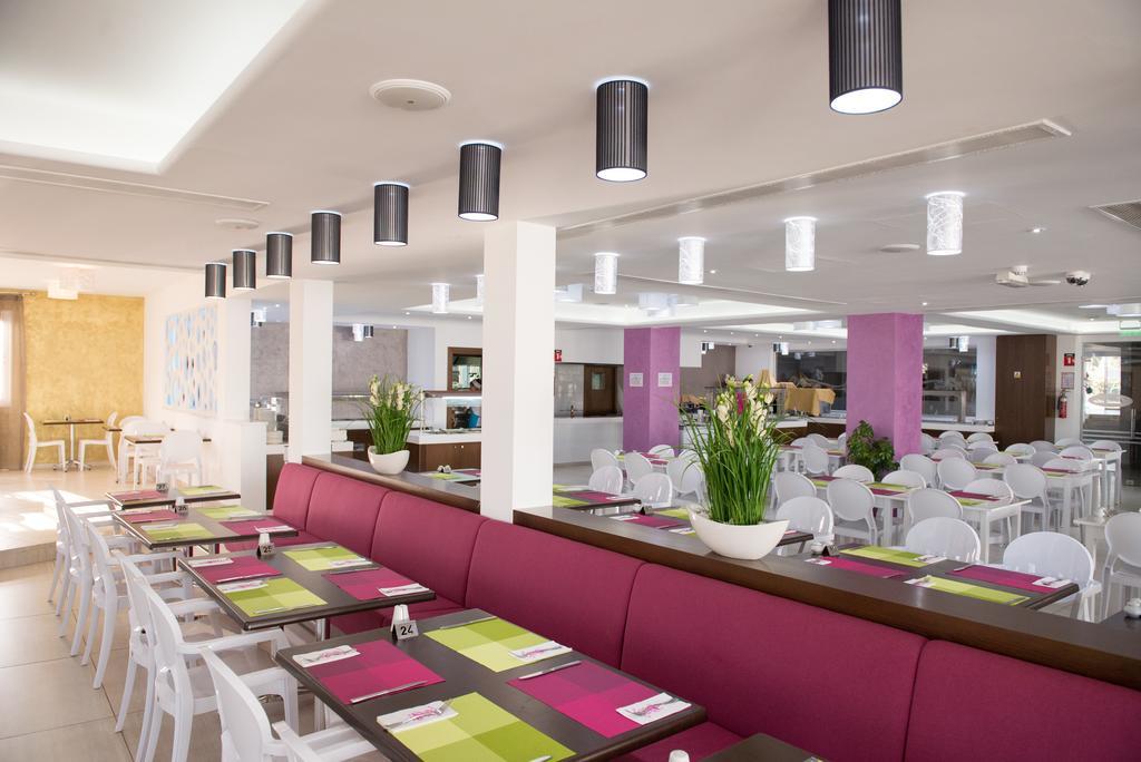 New Famagusta Hotel & Suites アヤナパ エクステリア 写真